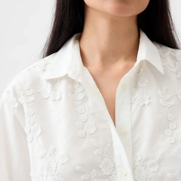 GAP Floral Embroidered Applique Button-up Cropped Shirt White Size Small - Picture 5 of 11